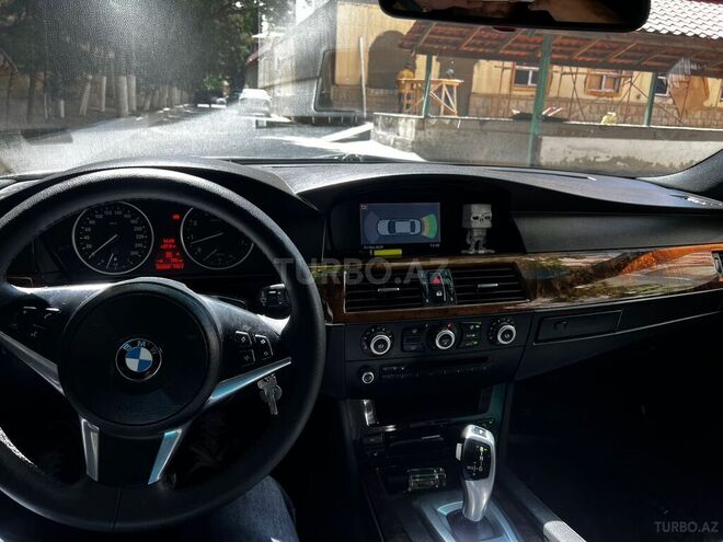 BMW 525 2008, 320,000 km - 2.5 l - Bakı