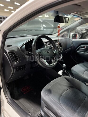 Kia Rio 2013, 166,666 km - 1.4 l - Sumqayıt