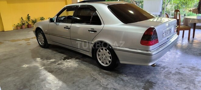 Mercedes C 180 1998, 217,146 km - 1.8 l - Tovuz