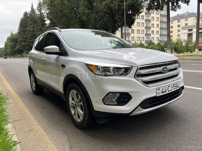 Ford Escape 2018, 141,991 km - 1.5 l - Masallı