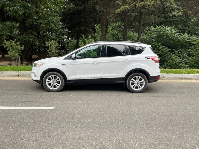 Ford Escape 2018, 141,991 km - 1.5 l - Masallı