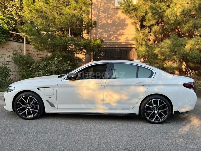 BMW 530e 2021, 35,000 km - 2.0 л - Bakı