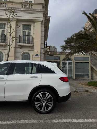 Mercedes GLC 250 4MATIC 2017, 98,500 km - 2.0 l - Bakı