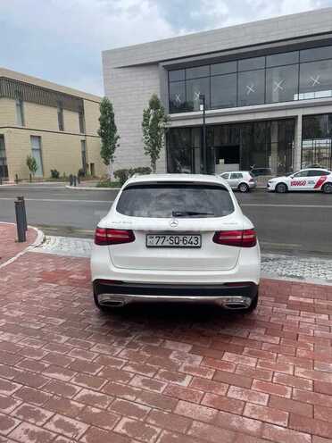 Mercedes GLC 250 4MATIC 2017, 98,500 km - 2.0 l - Bakı