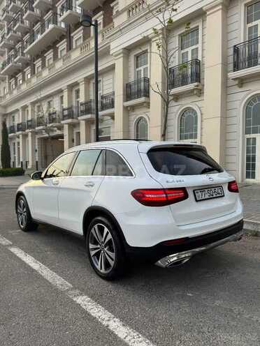 Mercedes GLC 250 4MATIC 2017, 98,500 km - 2.0 l - Bakı