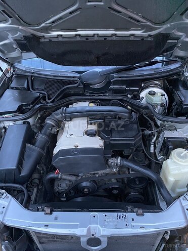 Mercedes E 200 1997, 525,000 km - 2.0 l - Bakı