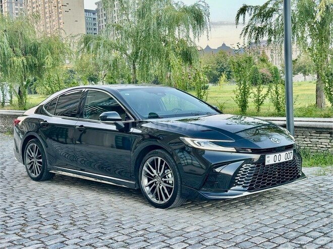 Toyota Camry 2024, 35,000 km - 2.0 l - Bakı