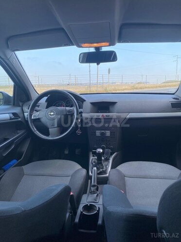 Opel Astra-7