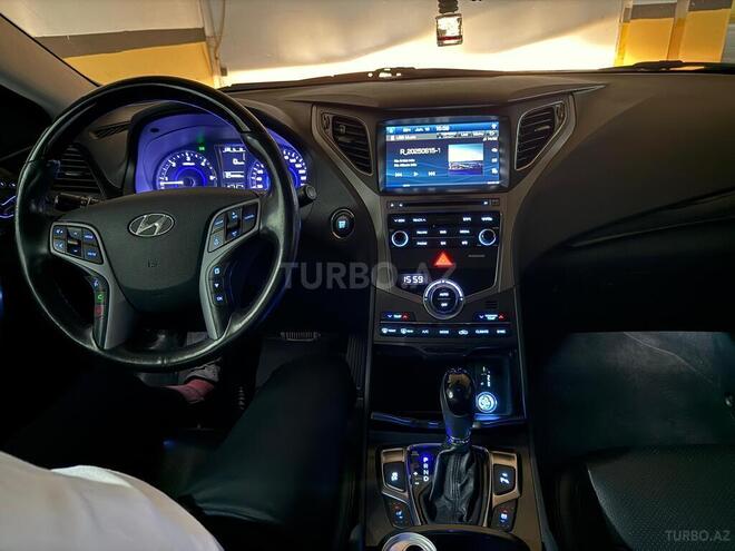 Hyundai Grandeur 2015, 154,234 km - 2.2 l - Bakı
