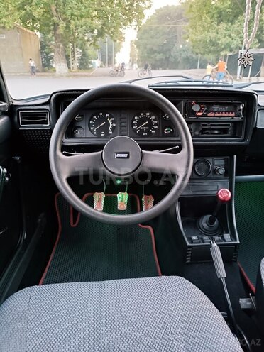 LADA (VAZ) 2107 2010, 95,000 km - 1.6 l - Quba