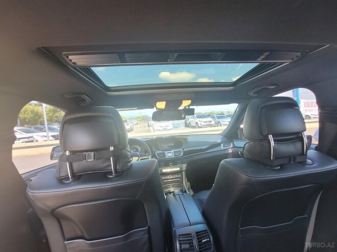 Mercedes E 220-18