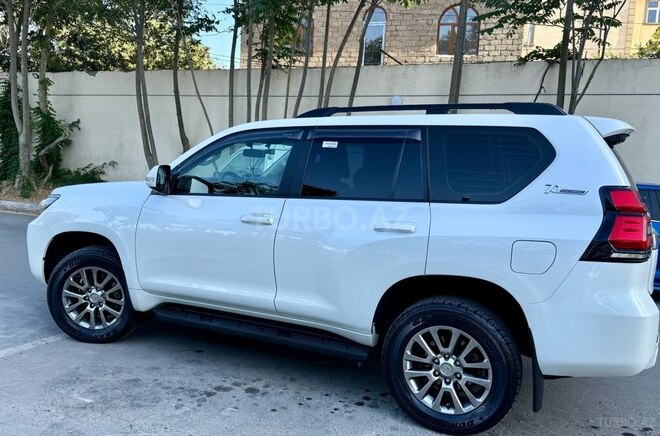 Toyota Land Cruiser Prado 2019, 80,000 km - 2.7 l - Bakı