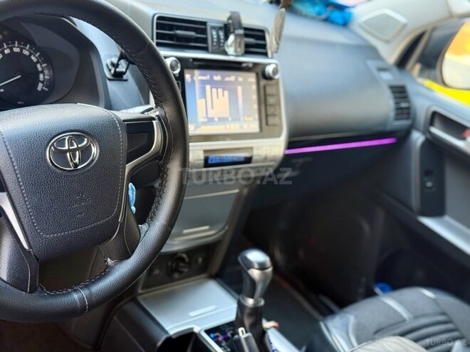 Toyota Land Cruiser Prado 2019, 80,000 km - 2.7 l - Bakı