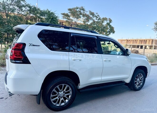 Toyota Land Cruiser Prado 2019, 80,000 km - 2.7 l - Bakı