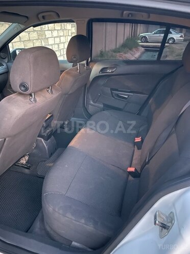 Opel Astra 2009, 288,000 km - 1.4 l - Füzuli