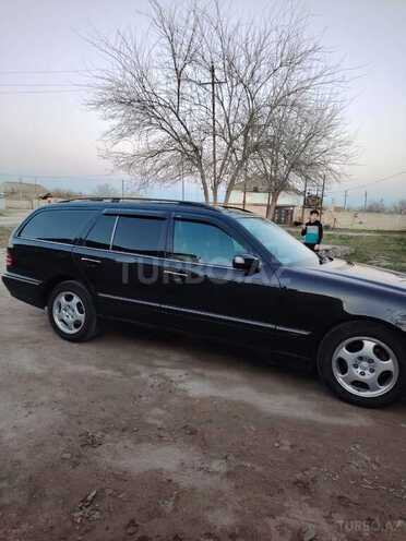Mercedes E 220 d 1999, 122,220 km - 2.2 л - Göyçay