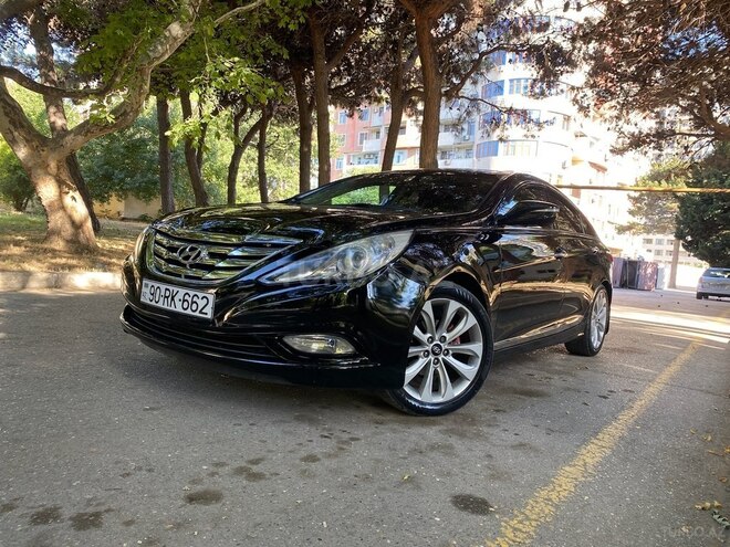Hyundai Sonata-5