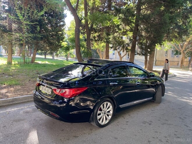 Hyundai Sonata-7