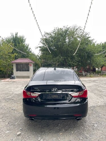 Hyundai Sonata-9
