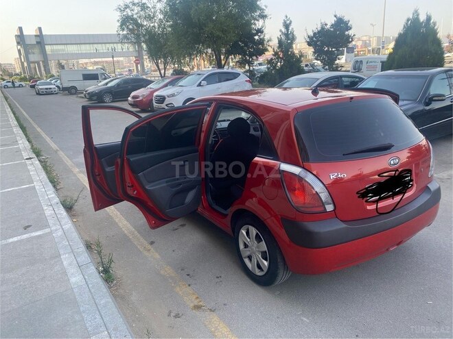 Kia Rio 2005, 240,000 km - 1.4 l - Bakı