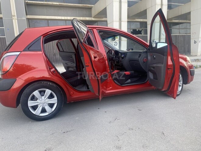 Kia Rio 2005, 240,000 km - 1.4 l - Bakı