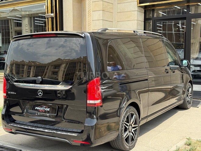 Mercedes V 300-5