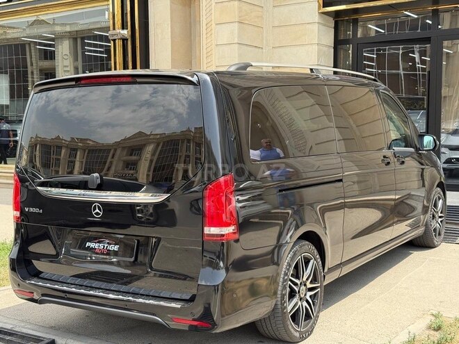 Mercedes V 300-6