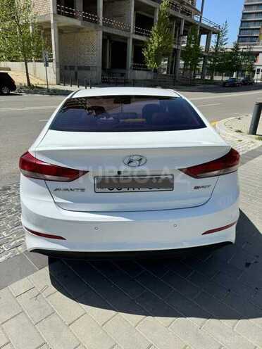 Hyundai Avante 2016, 101,000 km - 1.6 л - Bakı