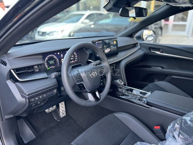 Toyota Camry-7
