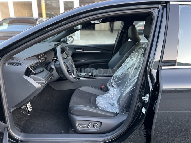 Toyota Camry-6