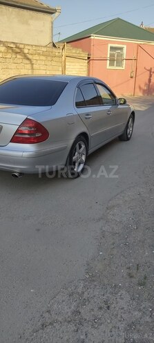 Mercedes E 240 2002, 246,000 km - 2.6 l - Bakı