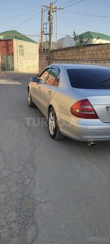 Mercedes E 240 2002, 246,000 km - 2.6 l - Bakı