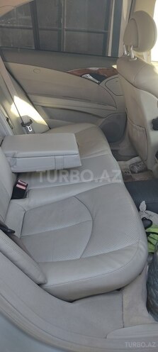 Mercedes E 240 2002, 246,000 km - 2.6 l - Bakı