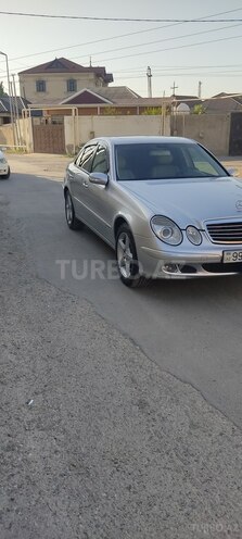Mercedes E 240 2002, 246,000 km - 2.6 l - Bakı