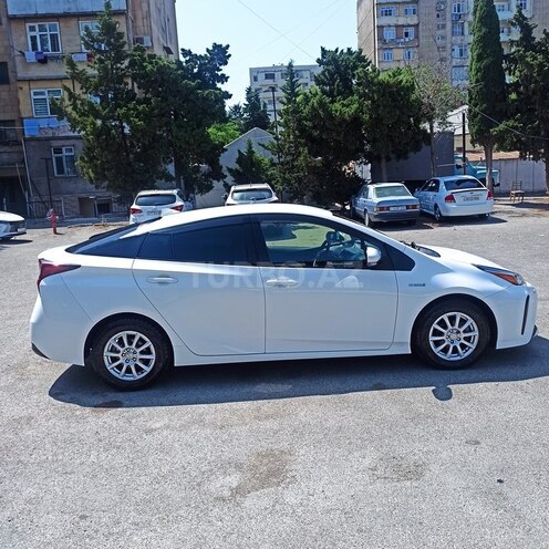 Toyota Prius 2019, 92,000 km - 1.8 l - Bakı