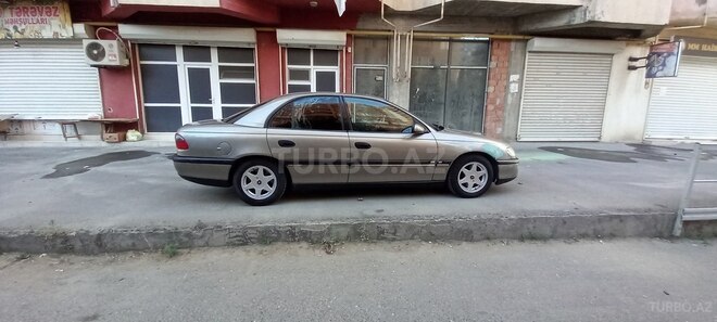 Opel Omega 1996, 298,000 km - 2.0 l - Bakı