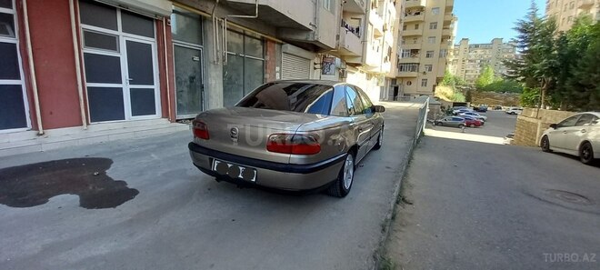 Opel Omega 1996, 298,000 km - 2.0 l - Bakı