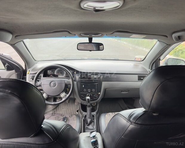 Daewoo Gentra 2013, 270,000 km - 1.5 l - Gəncə