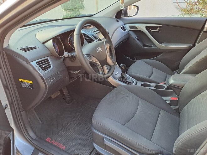 Hyundai Elantra 2015, 73,400 km - 1.8 л - Bakı