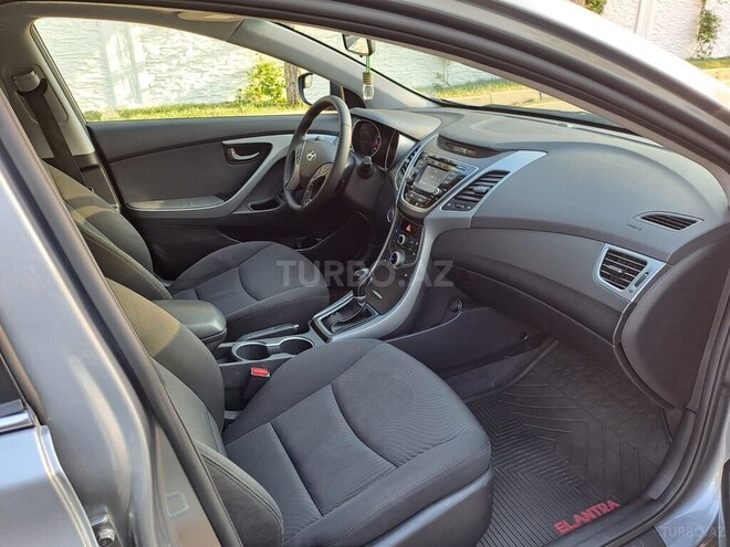 Hyundai Elantra 2015, 73,400 km - 1.8 л - Bakı
