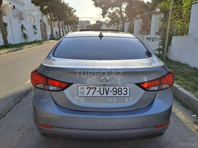 Hyundai Elantra 2015, 73,400 km - 1.8 л - Bakı