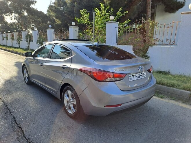 Hyundai Elantra 2015, 73,400 km - 1.8 л - Bakı