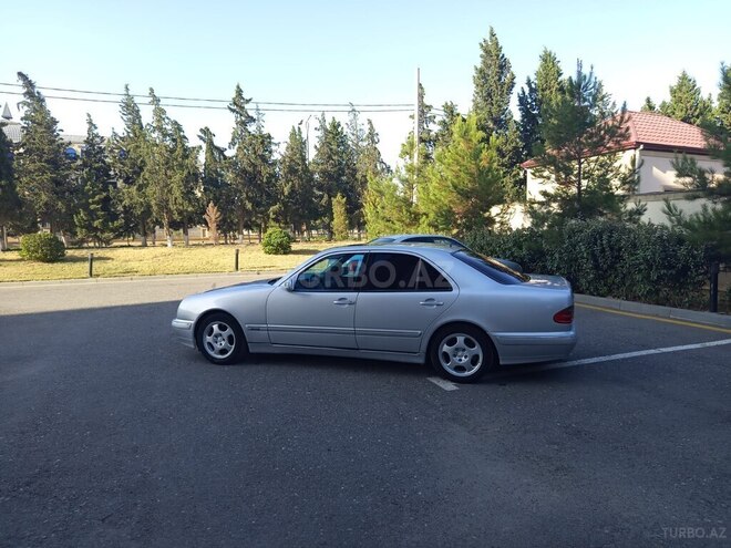Mercedes E 240 2000, 365,211 km - 2.4 l - Şirvan