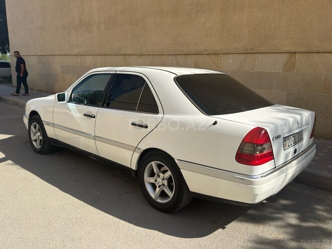 Mercedes C 180 1994, 190,000 km - 1.8 l - Gəncə