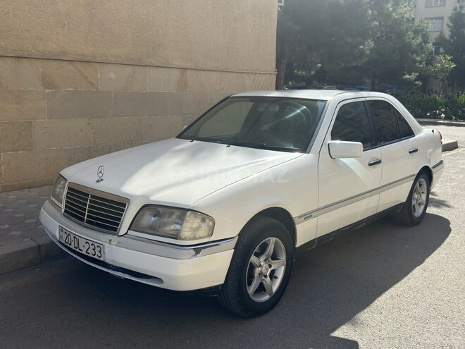 Mercedes C 180 1994, 190,000 km - 1.8 l - Gəncə