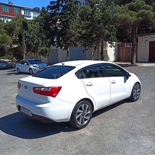 Kia Rio-6