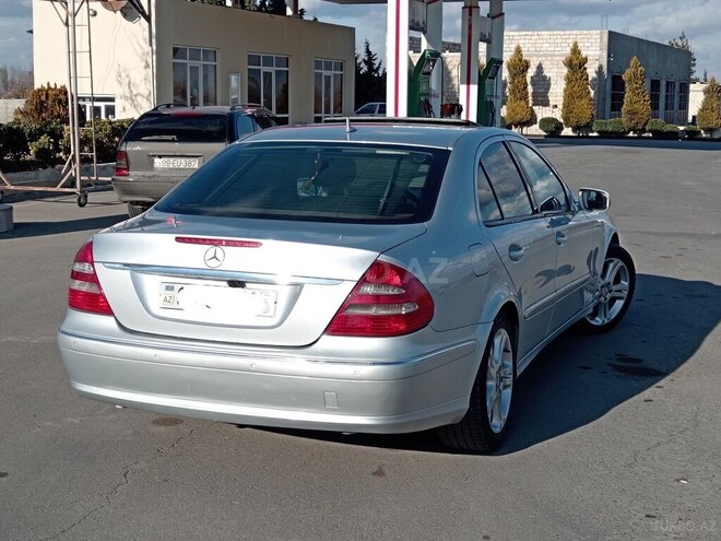 Mercedes E 350 2006, 240,000 km - 3.5 l - Bakı