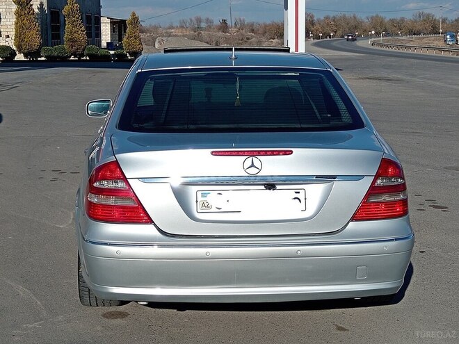 Mercedes E 350 2006, 240,000 km - 3.5 l - Bakı