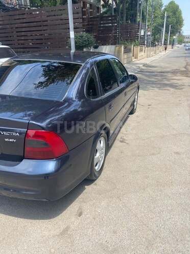 Opel Vectra 2000, 383,000 km - 1.6 l - Qazax
