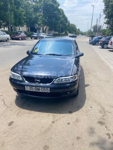 Opel Vectra 2000, 383,000 km - 1.6 l - Qazax